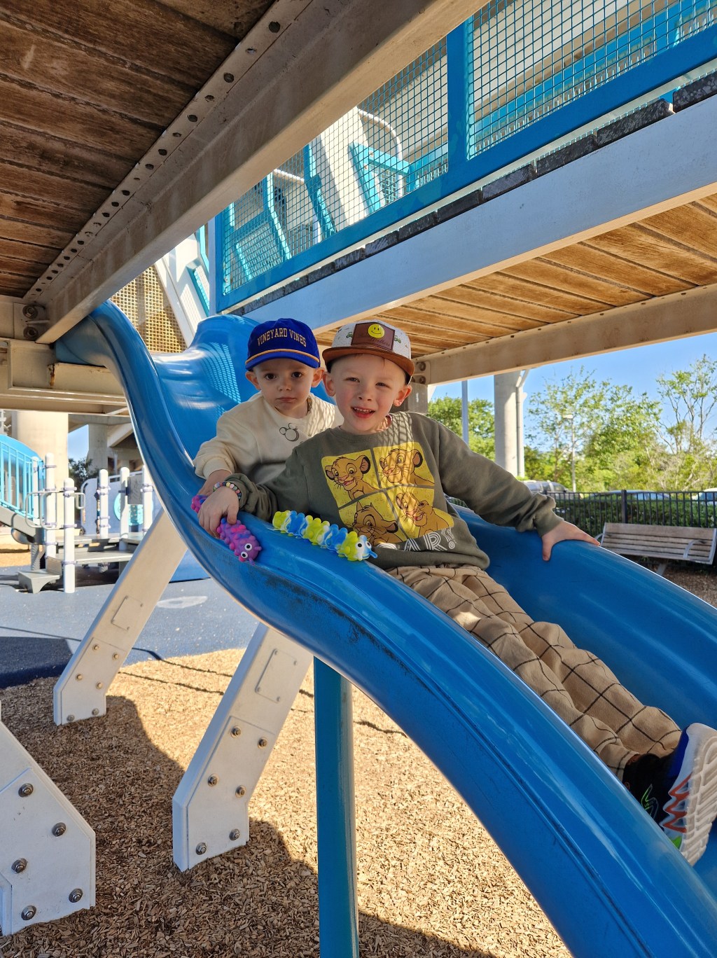 Utflykt till Lekplatsen i Memorial Waterfront&nbsp;Park